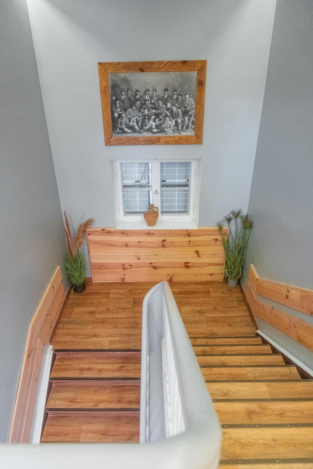 Hostel - Ron'S Guesthouse Oberstdorf Zewnętrze zdjęcie