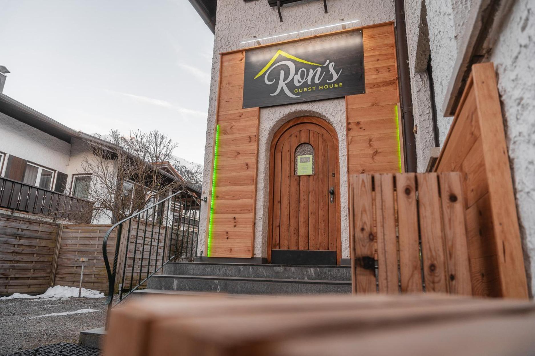 Hostel - Ron'S Guesthouse Oberstdorf Zewnętrze zdjęcie