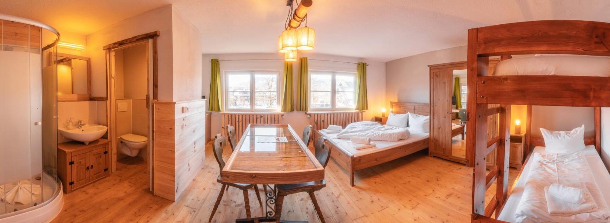 Hostel - Ron'S Guesthouse Oberstdorf Zewnętrze zdjęcie